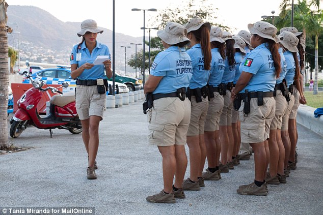 tourist police mexico